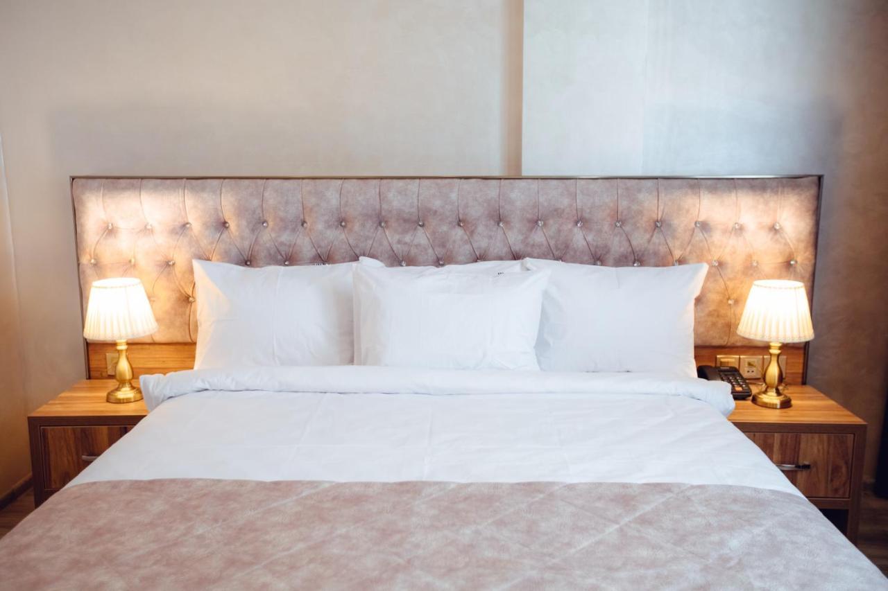 La Corne Hotel Baku Ngoại thất bức ảnh
